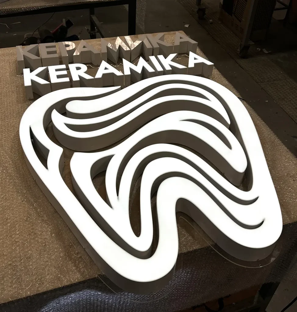 Световой логотип "Керамика"